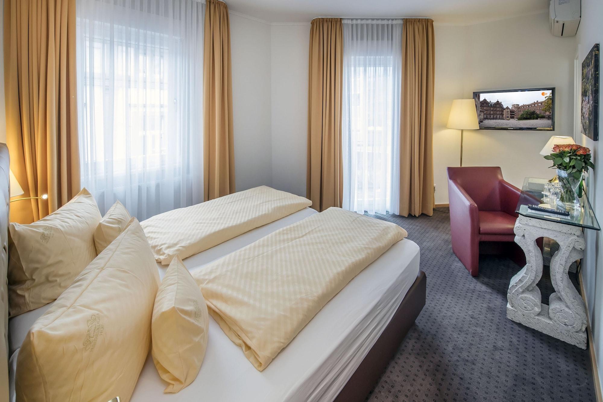 Hotel Heidelberger Hof Esterno foto