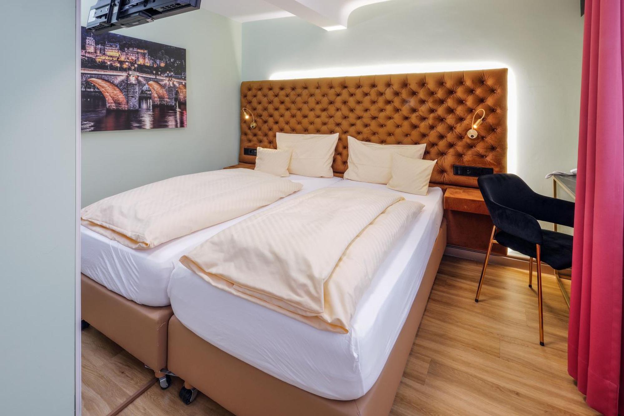 Hotel Heidelberger Hof Esterno foto